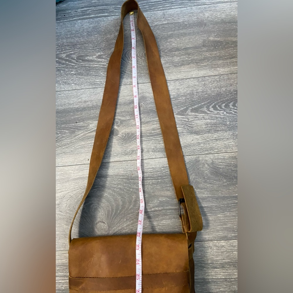 YAYAS Leather Messenger Bag- Vintage Crossbody Laptop IPad Handmade Bag - Picture 12 of 16
